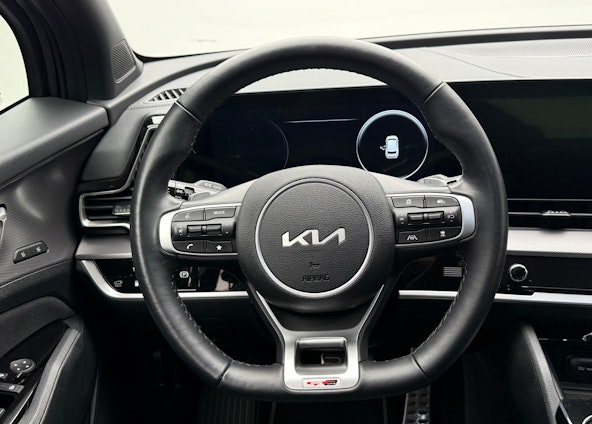 Vehicle image 10 Vehicle image 10