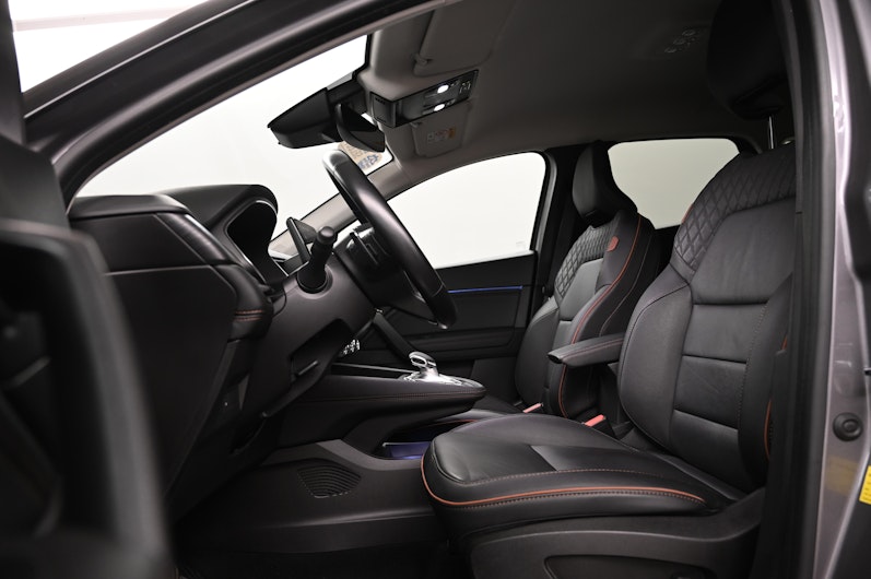 Vehicle image RENAULT CAPTUR