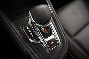 Vehicle image RENAULT Captur 1.3 TCe 160 Initiale EDC