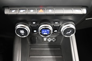 Vehicle image RENAULT Captur 1.3 TCe 160 Initiale EDC