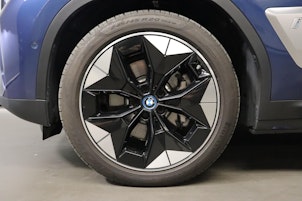 Vehicle image BMW iX3 E-Motor