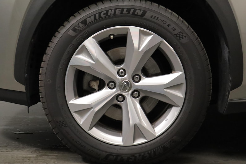 Vehicle image LEXUS NX