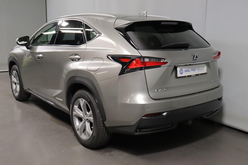 Vehicle image LEXUS NX