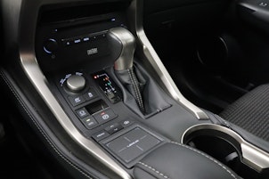 Vehicle image LEXUS NX 300h Excellence