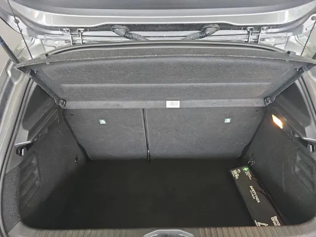 Renault Clio 1.6 E-Tech techno