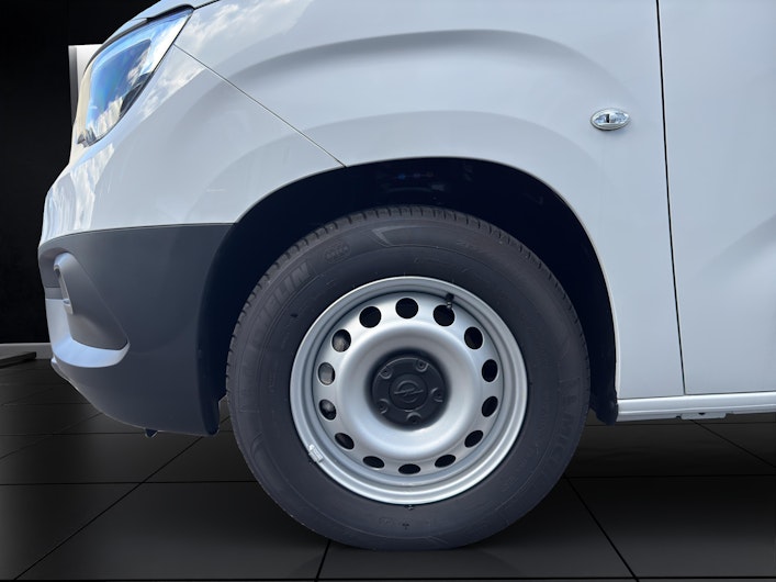 Vehicle image OPEL COMBO