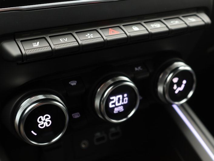 Vehicle image MITSUBISHI COLT