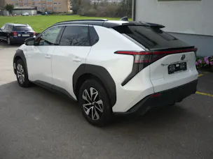 Toyota bZ4X Premium AWD