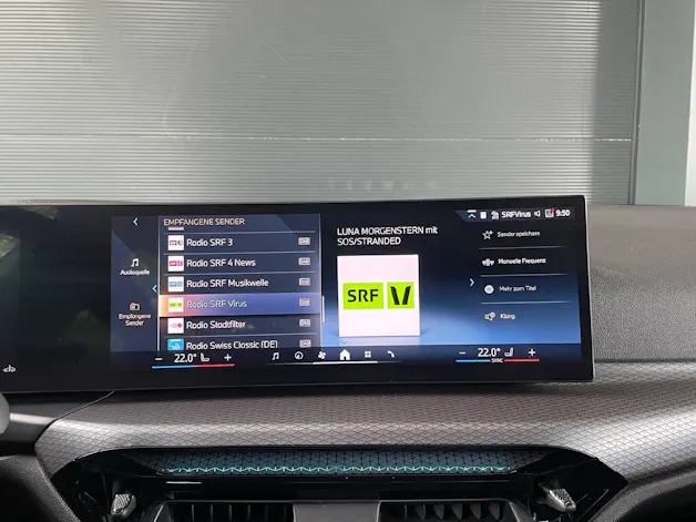 BMW 330i xDrive SAG Touring