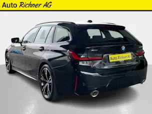BMW 330i xDrive SAG Touring