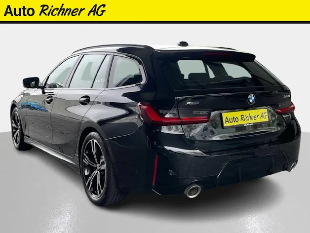 BMW 330i xDrive SAG Touring