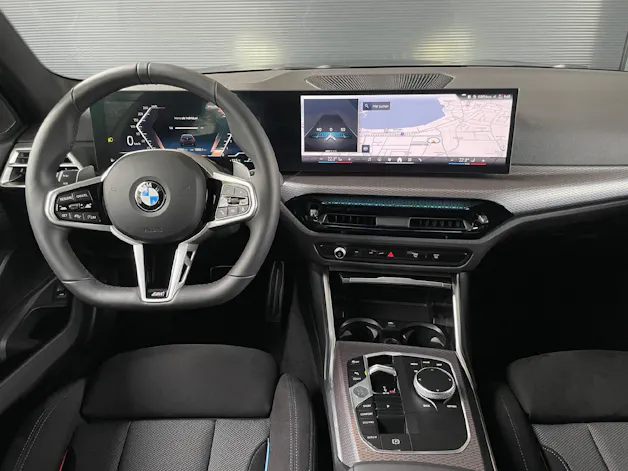 BMW 330i xDrive SAG Touring