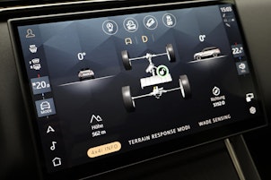 Vehicle image LAND ROVER Range Rover Velar 2.0 P400e Dynamic SE 2.99% Leasing Prestige Bonus CHF 10'000.-