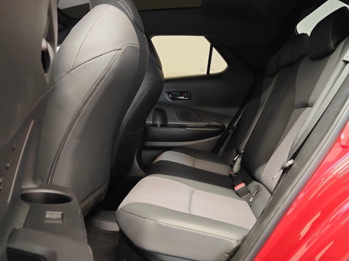 Vehicle image TOYOTA C-HR