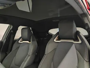 Toyota C-HR 2.0 PHEV Style - Ruote invernali & Servizi inclusi