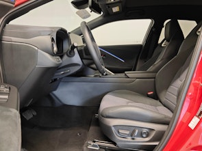 Vehicle image TOYOTA C-HR 2.0 PHEV Style - Ruote invernali & Servizi inclusi