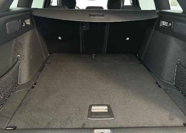 Vehicle image 6 Vehicle image 6