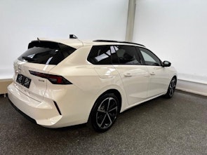 Vehicle image OPEL Astra Sports Tourer 1.2 T Hybrid Energize Your Fleet