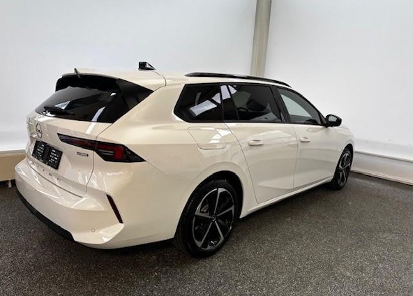 Vehicle image 2 Vehicle image 2