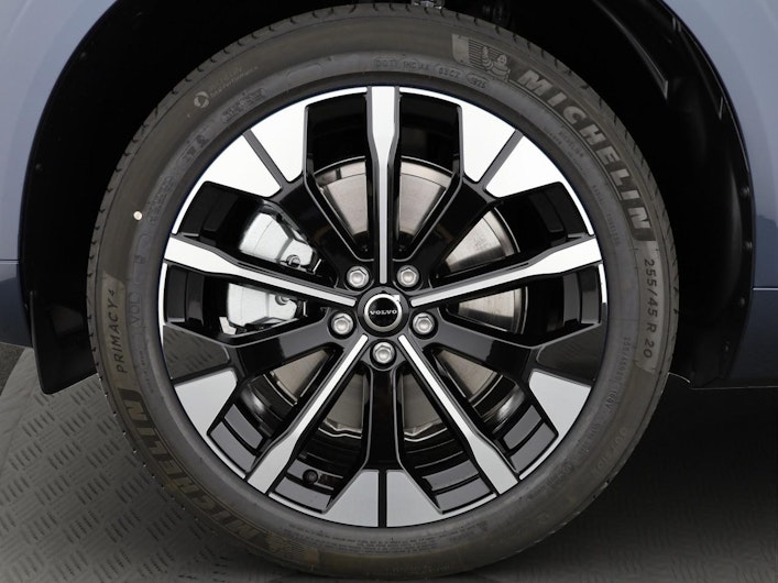 Vehicle image VOLVO XC60