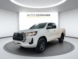 First vehicle image