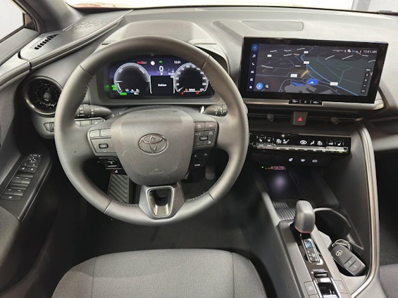 Vehicle image 7