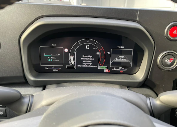 Fahrzeugbild 10 Fahrzeugbild 10