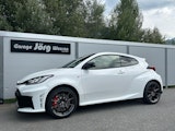 First vehicle image