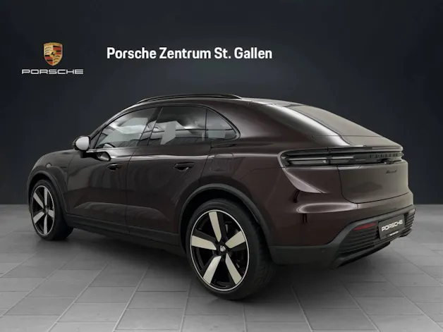 Porsche Macan 4