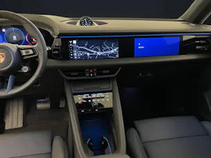 Porsche Macan 4
