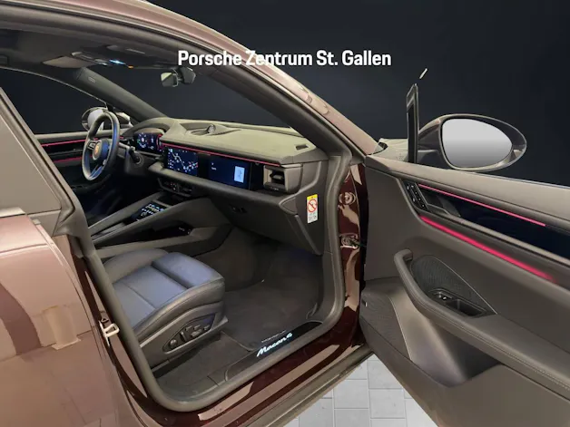 Porsche Macan 4