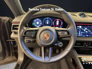 Porsche Macan 4