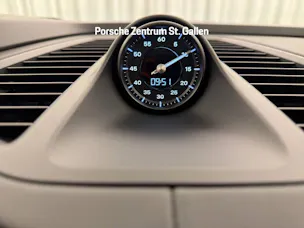 Porsche Macan 4