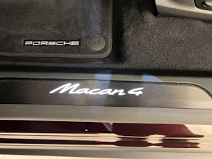 Porsche Macan 4