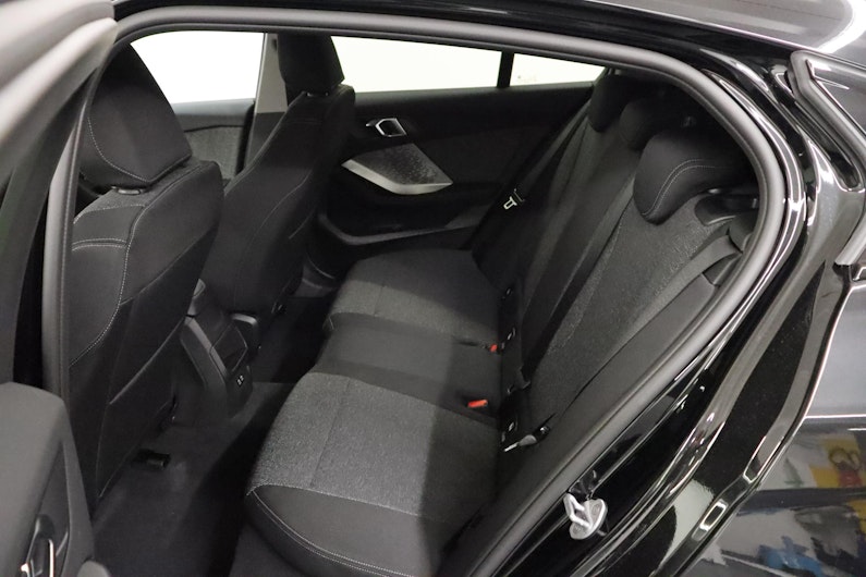 Vehicle image BMW 1 SERIES