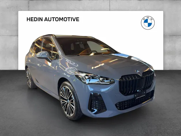 BMW 230e xDrive paddles Active Tourer