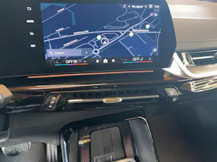 BMW 230e xDrive paddles Active Tourer