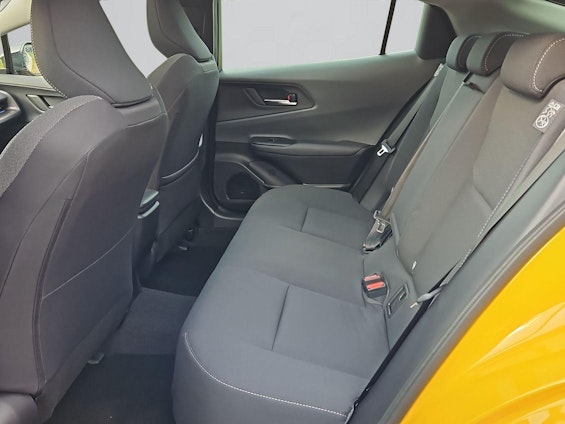 Vehicle image 21