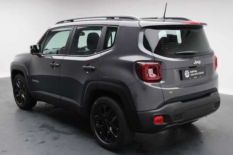 Vehicle image JEEP RENEGADE