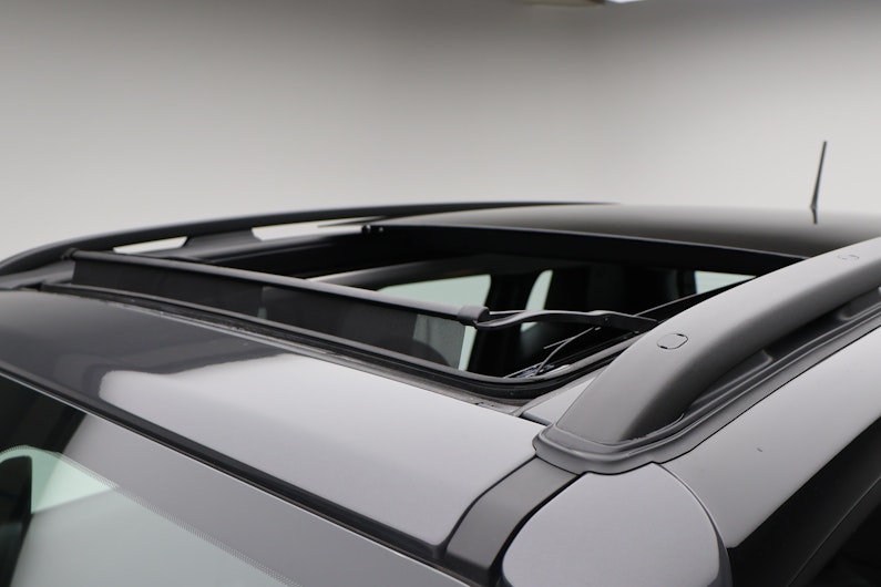 Vehicle image JEEP RENEGADE