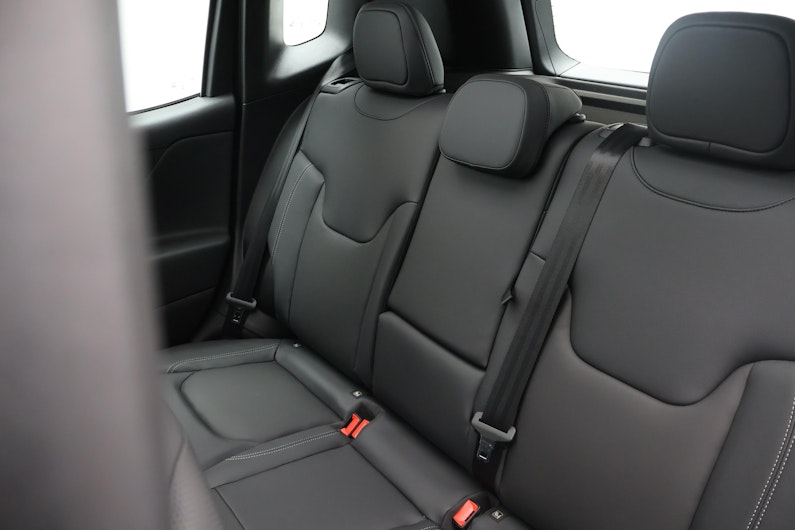 Vehicle image JEEP RENEGADE