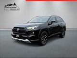 First vehicle image