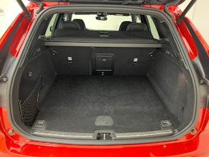 Vehicle image VOLVO XC60 2.0 T6 TE Plus Dark eAWD