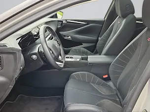 DS Automobiles 4 1.6 E-Tense Performance Line+