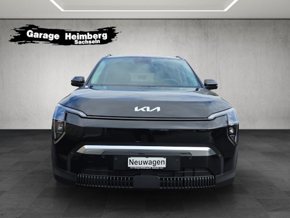 Vehicle image 9 Vehicle image 9