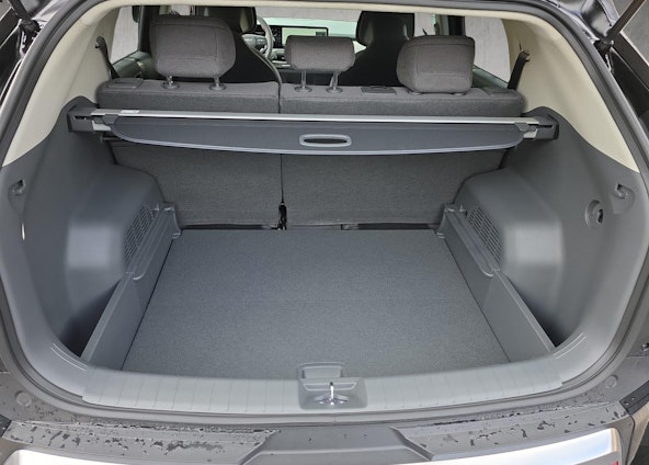 Vehicle image 13 Vehicle image 13