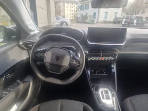 Peugeot 208 1.2 Hybrid Style