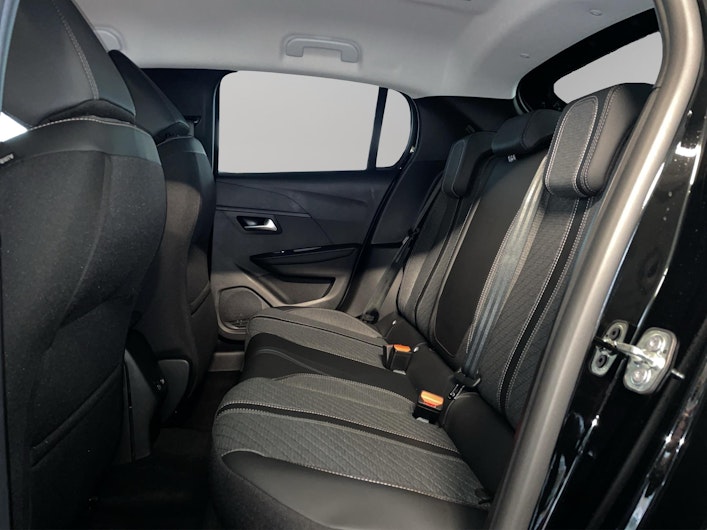 Vehicle image PEUGEOT 208