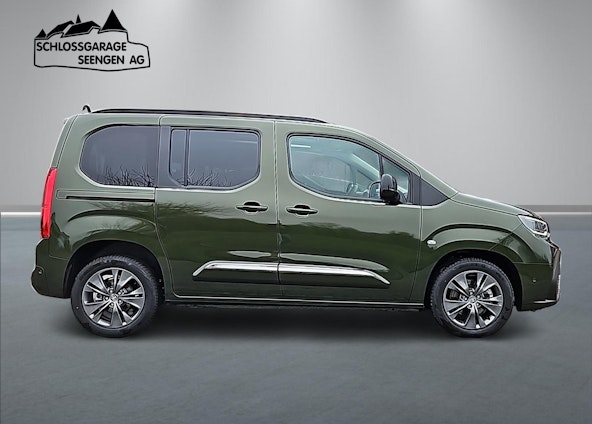 Vehicle image 3 Vehicle image 3