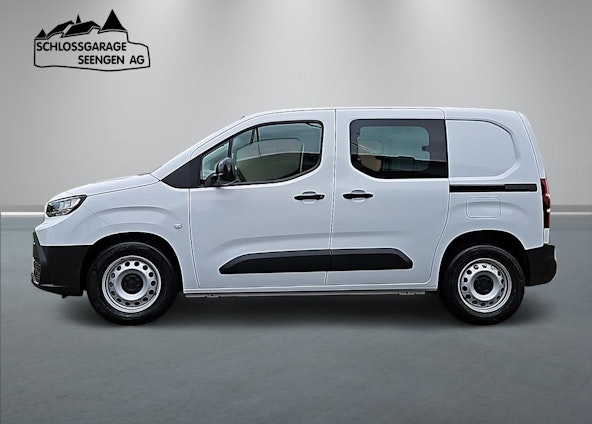 Vehicle image 21 Vehicle image 21